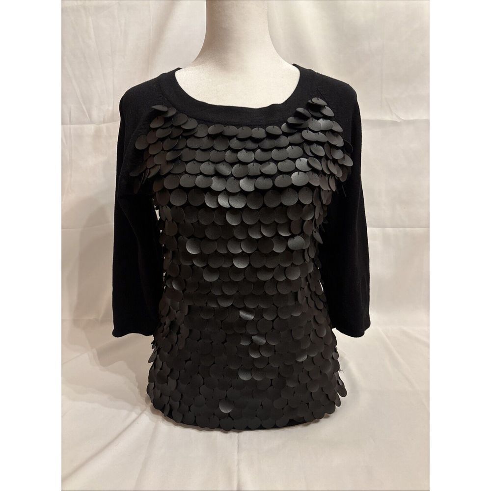 Michelle Nicole Faux leather dots women's Sweater top‎ size Medium 1/4 Sleeves
